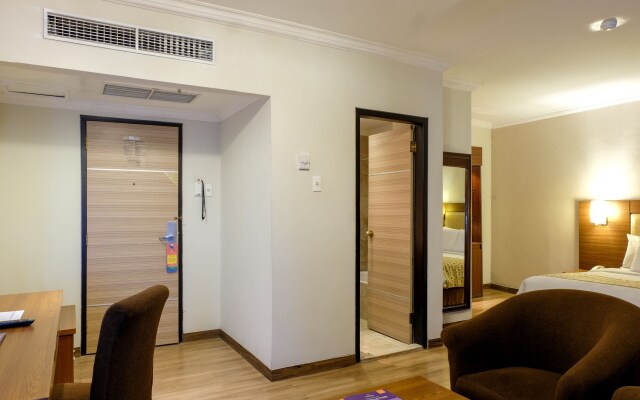 Almadera Hotel Makassar