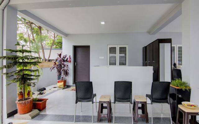 Royal Stay by OYO Rooms