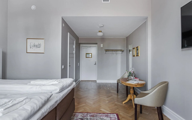 Livgrenadjärmässen Hotell-Fest-Konferens