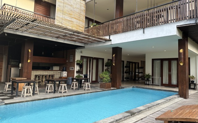 The Paving Villa Canggu