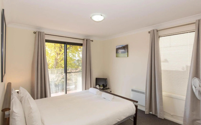 Alaska 2 8 Poley Cow Lane