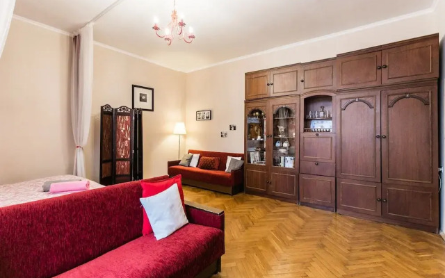 Апартаменты на Гончарной наб.