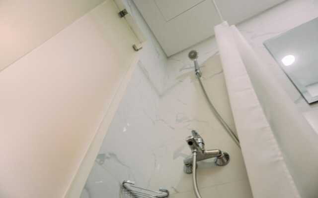 Good And Homey Studio At Pacific Garden Alam Sutera Apartment