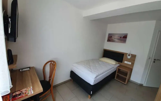 Gap Hotel