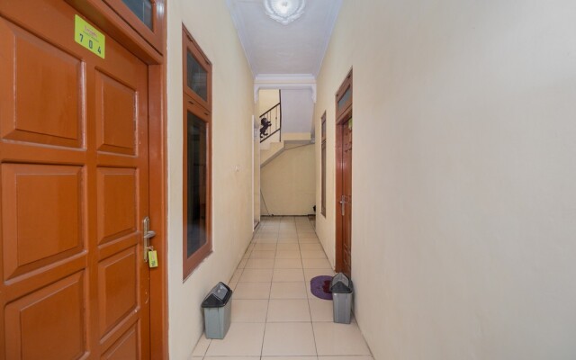RedDoorz Syariah @ Danau Maninjau Sawojajar