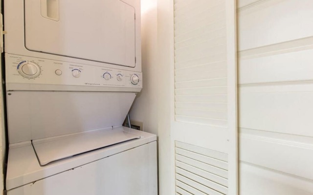 Saida Royale Condominium 9017
