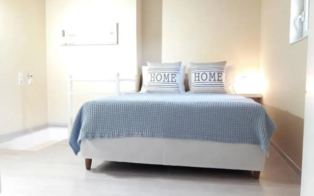 Bizaniou Apartment 69