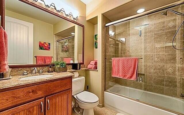 Waikoloa Beach S O-33 2 Bedroom Condo by RedAwning