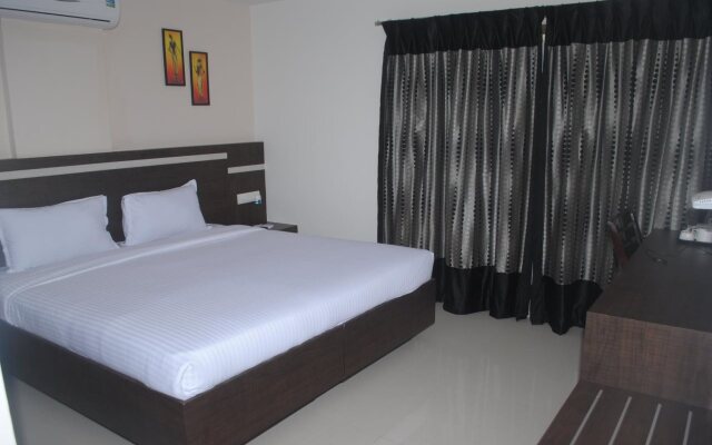 Hotel Raj Residency