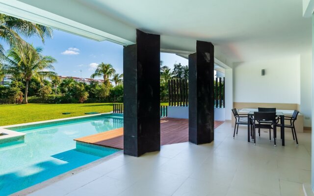 Z Casa Girasol 2 Bedroom Condo by Redawning