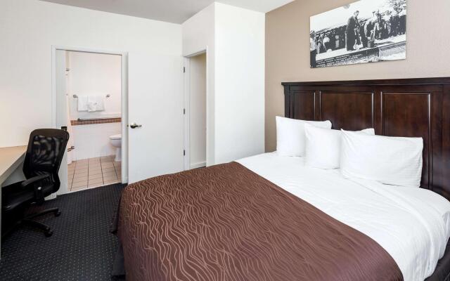 Lions Gate Hotel