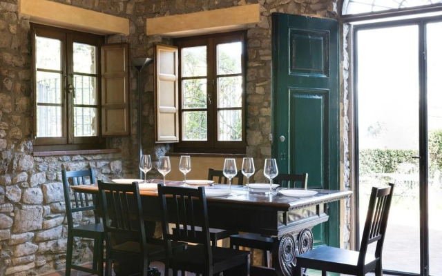 Altido Swim & Stone Villa