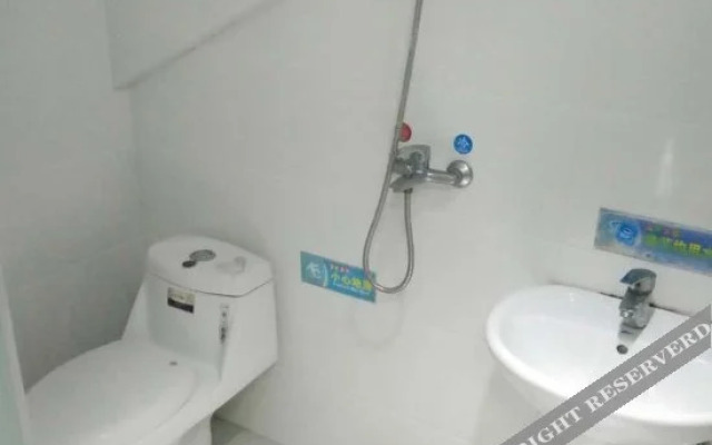 Oushang Bailing Apartment
