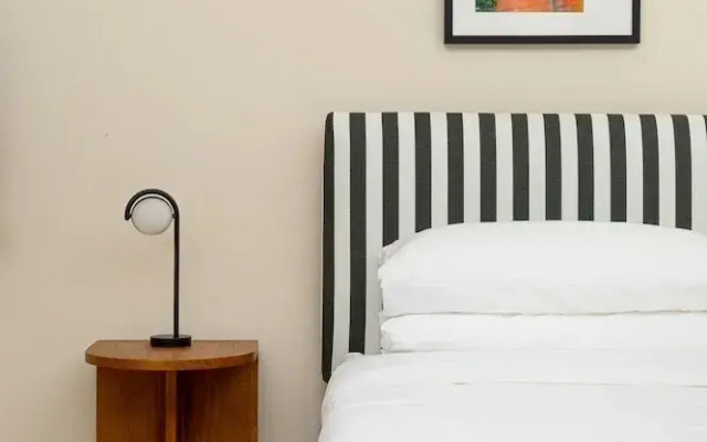 YOWIE (Hotel & Shop)