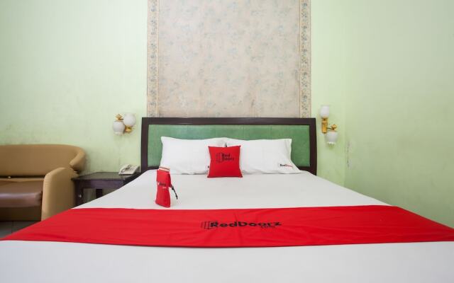 Reddoorz Near Juanda Airport T2