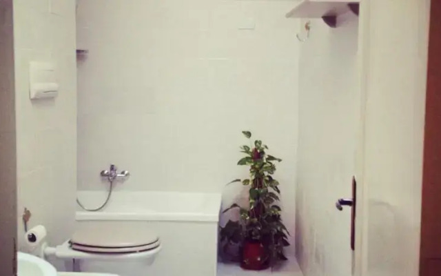 Bed and Breakfast 23