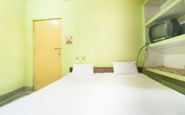 Samarpan Guest House by OYO Rooms