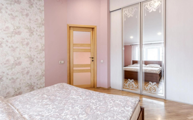 VIP 2 floors apartmens on MAIN SQUARE