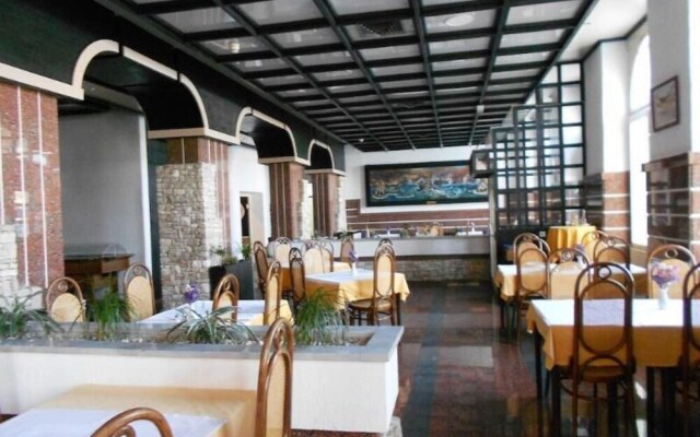 Hotel Tamaris