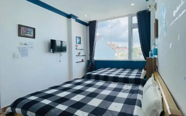 Sau Moon House