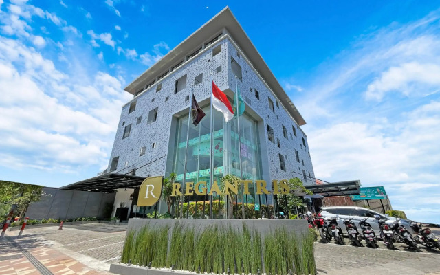 REGANTRIS Hotel Surabaya