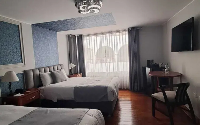 Hotel Fundador By Robles