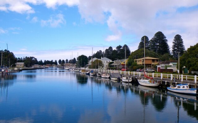 Central Motel Port Fairy