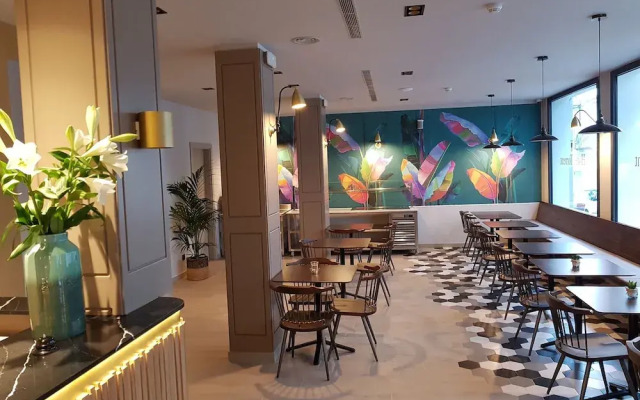 Pensió Hostal Mediterrà