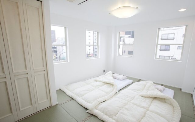 Kitsune Shippo-Asakusa Comfortable Guest House