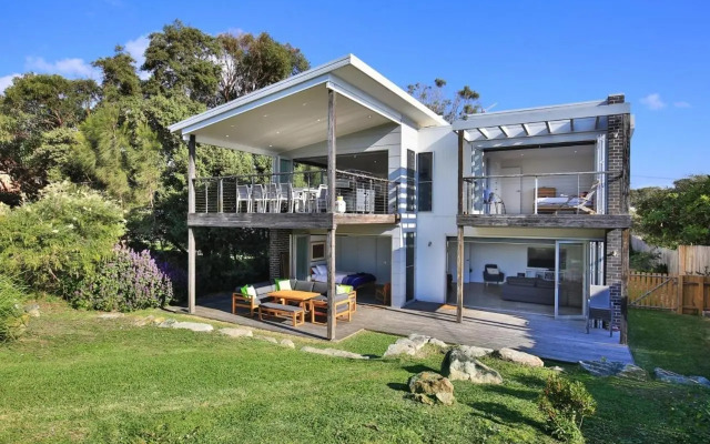 Surfspray I Pet Friendly I Absolute Beachfront