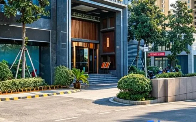Tianhai Hotel Jiujiang The Second Yangtze River Bridge Harbor – Exterior – Jiujiang