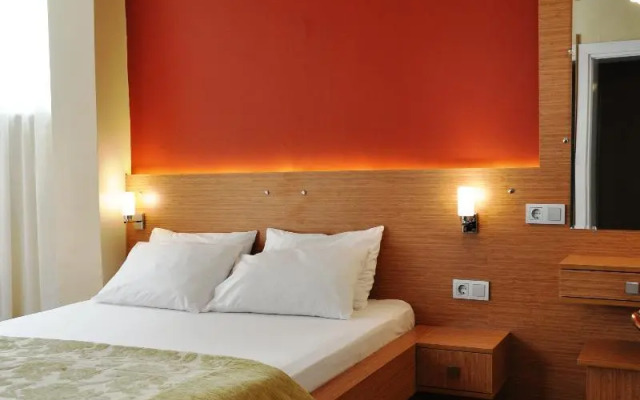 Antique Hostel 