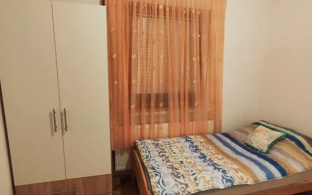 Vila Domm in Rakovica