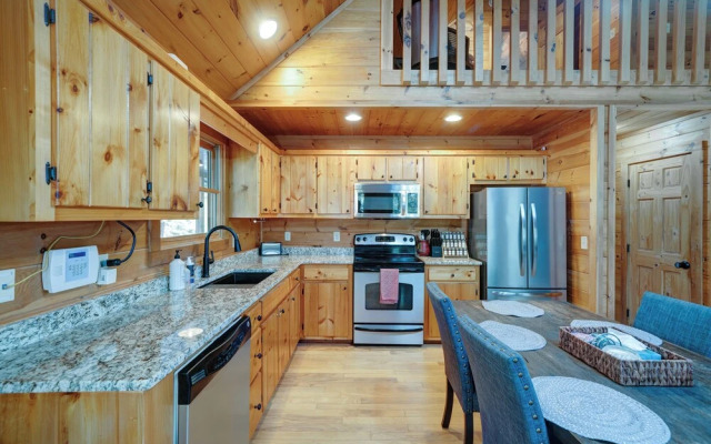 Mountain Haven in the Woods