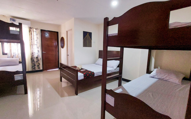 Gabz'k Hotel & Resort