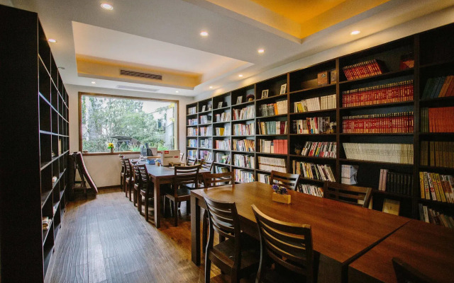 Hangzhou Rohcha Inn