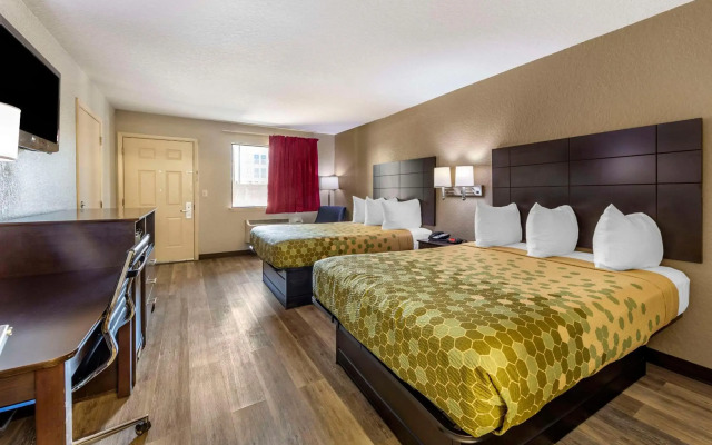 Econo Lodge Near Lackland Air Force Base-SeaWorld