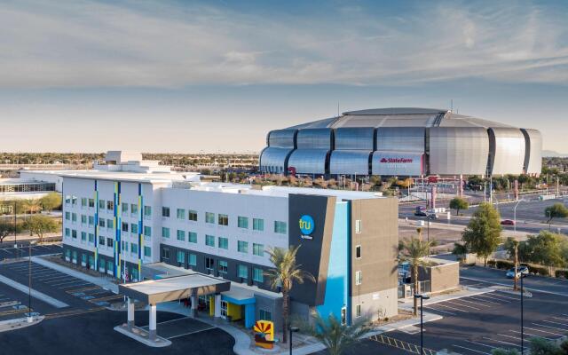 Tru By Hilton Phoenix Glendale Westgate, AZ