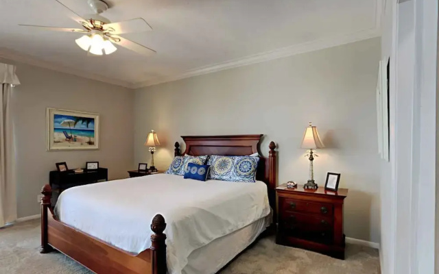 Romar House