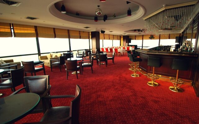 Ege Palas Business Hotel