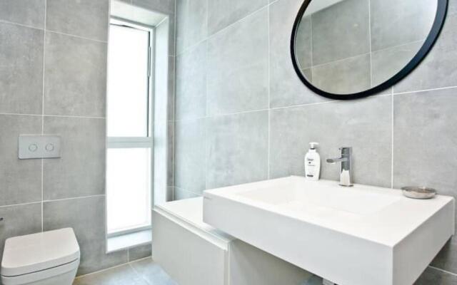 Fistral Two Bed Apartment in Pentire