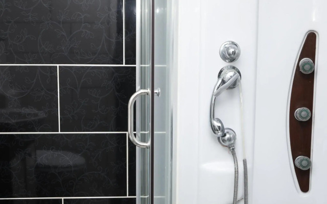 Bethlen Central Studio