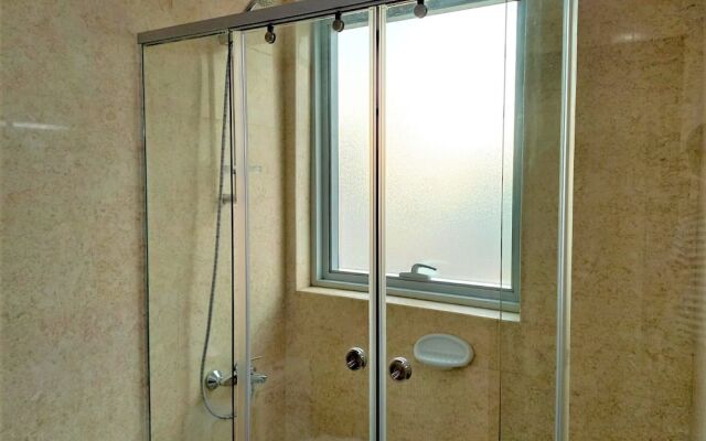 Supreme 2bedroom With Balcony in Business Bay