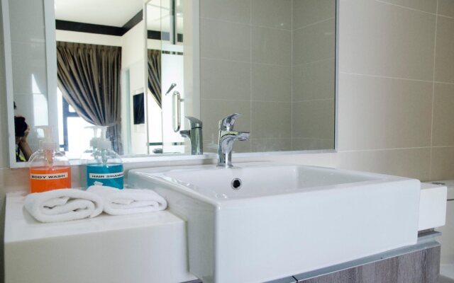 Holi Southkey Art Suite