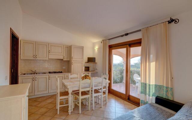 Residence Badus apartment with sea view