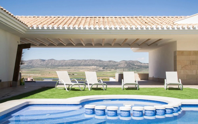 Casa Boquera Resort & Winery