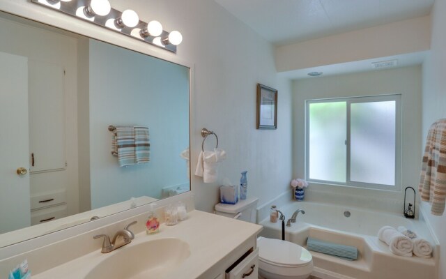 Riverfront Bullhead City House w/ Balcony!