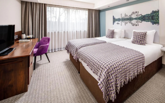 Brunel Hotel