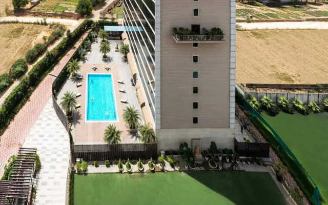 Golden Tulip Suites Gurgaon