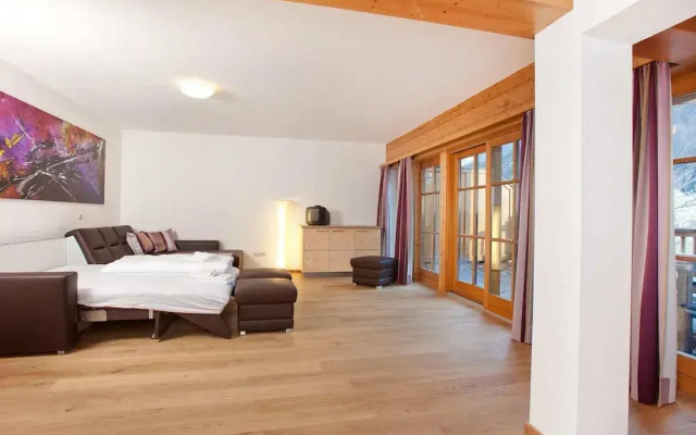 Chalet in Pinzgau Near Ski Slopes